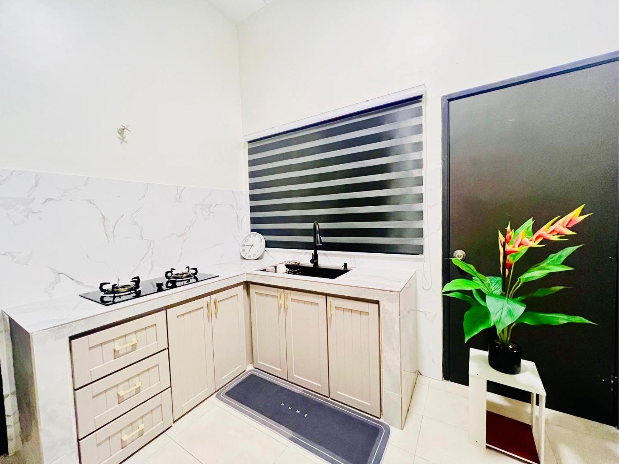 Quayside Cove Homestay - Corner House, Shah Alam Rimbayu Netflix Syok Tv Bbq Zewnętrze zdjęcie