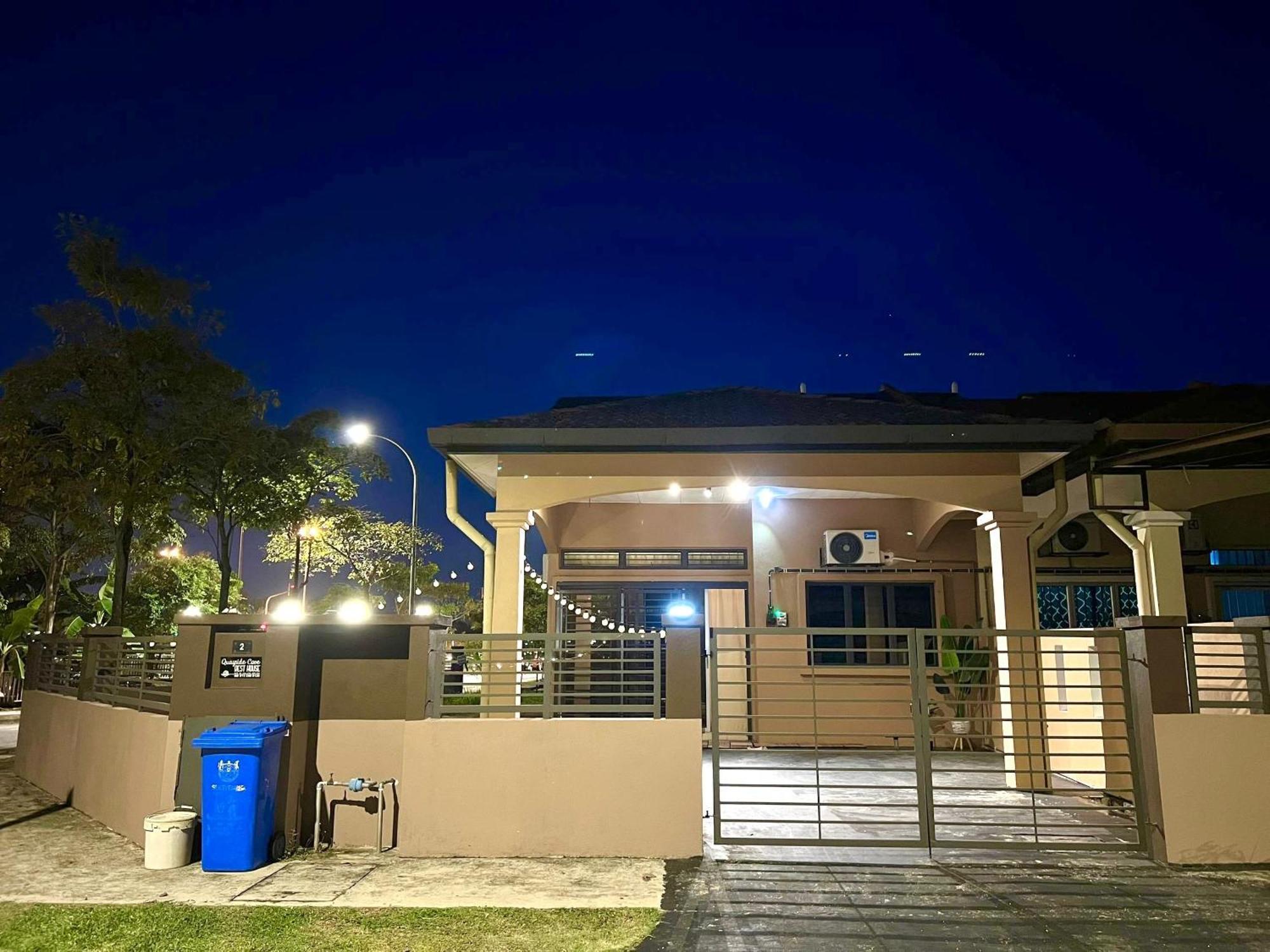 Quayside Cove Homestay - Corner House, Shah Alam Rimbayu Netflix Syok Tv Bbq Zewnętrze zdjęcie